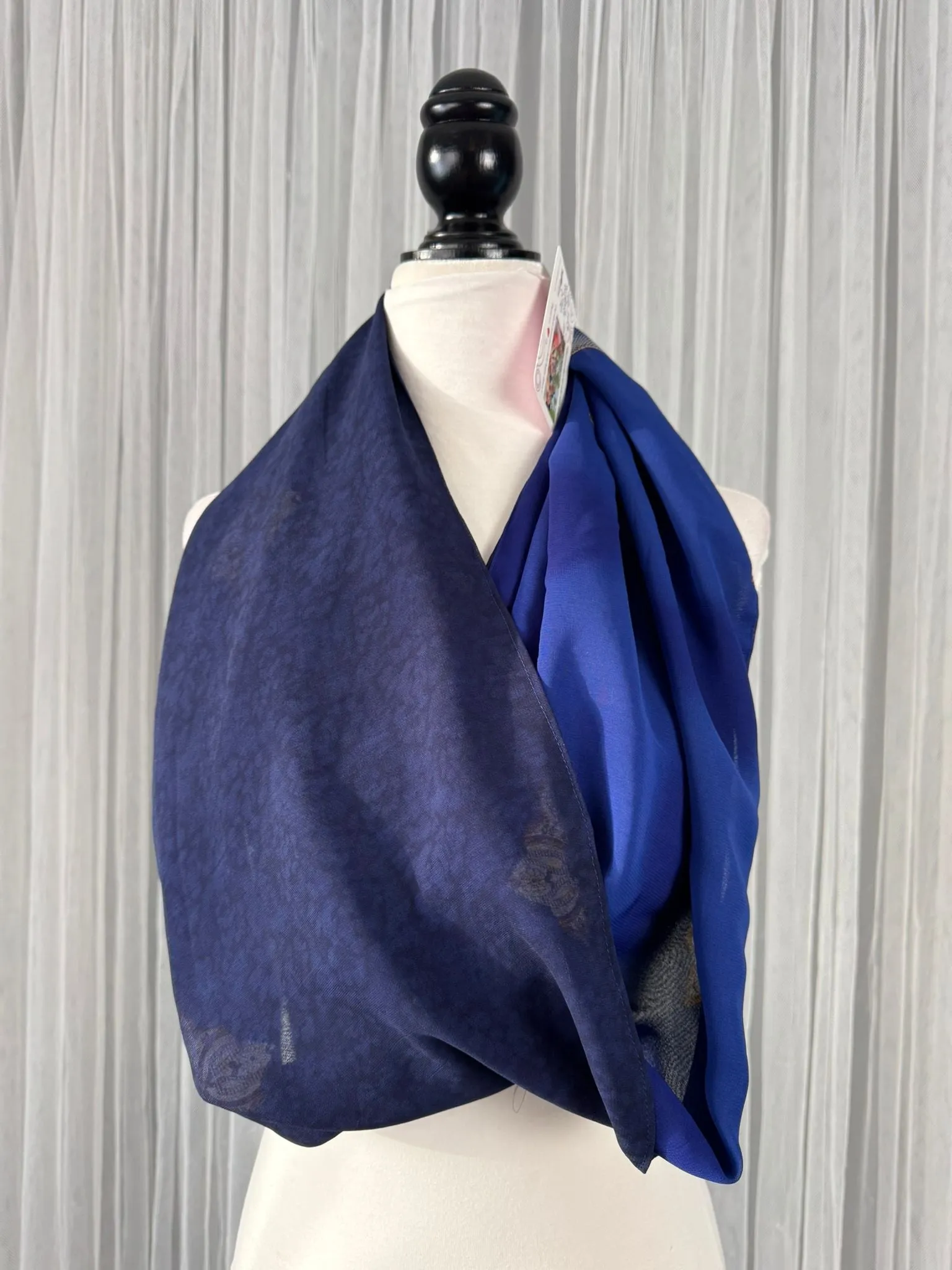 40 inch Reversible Infinity Scarf-J030