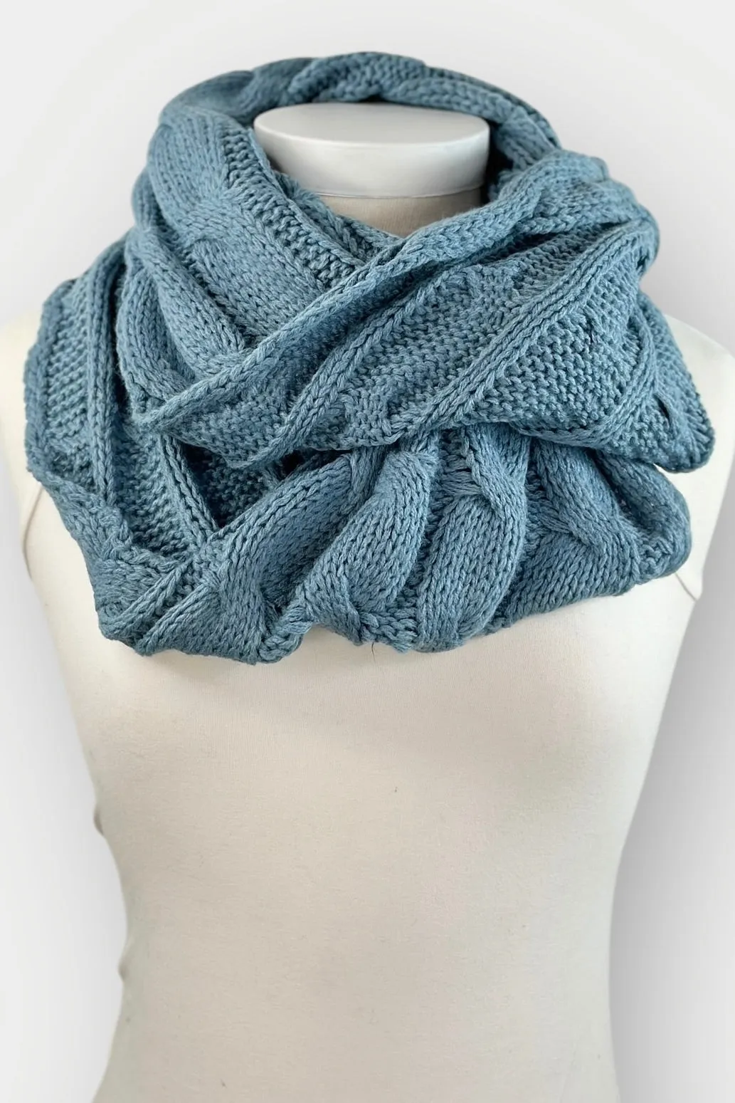 Cable Knit Infinity Scarf
