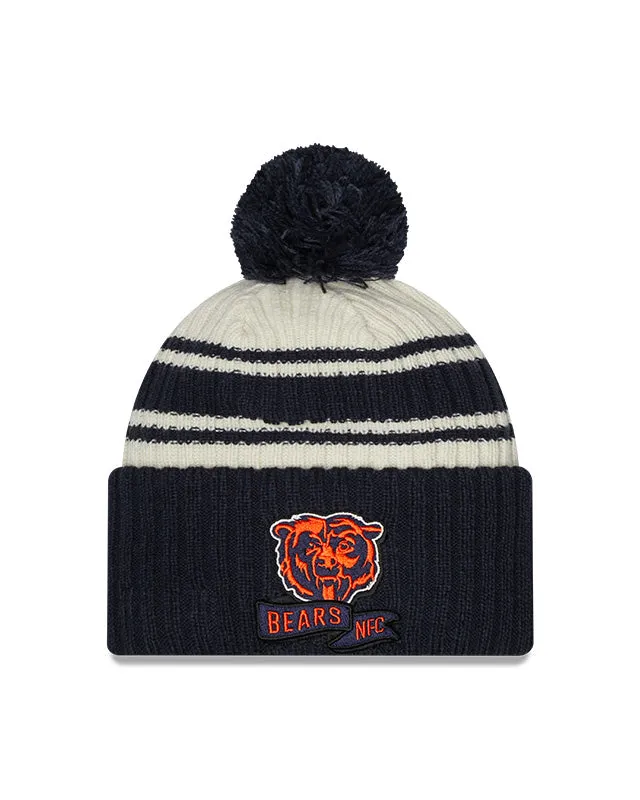 Chicago Bears New Era 2022 Sideline - Sport Cuffed Pom Knit Hat - Cream/Navy