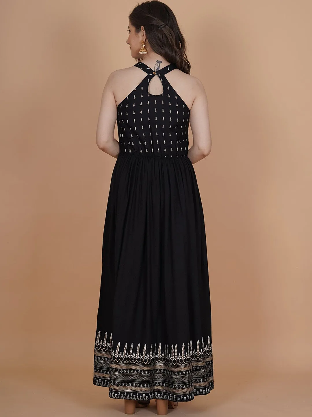 Elegant Anarkali Kurta and Thread Work