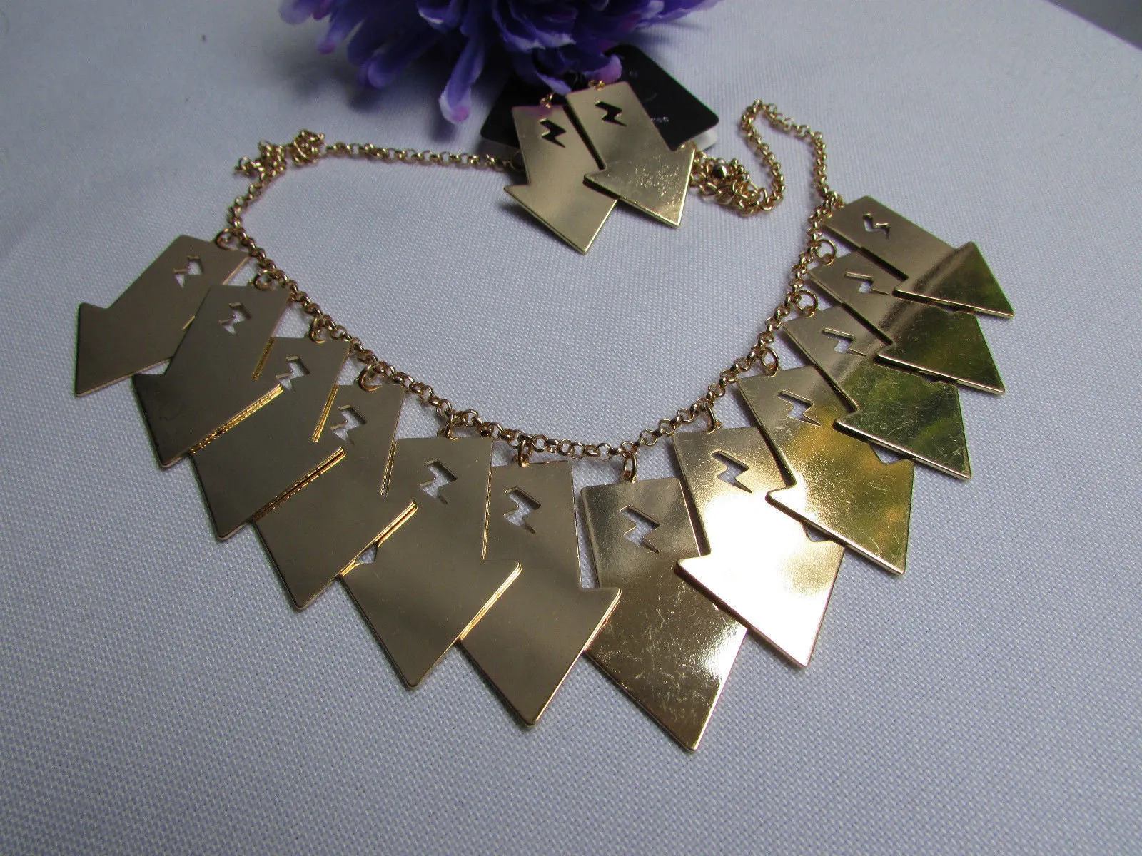 Gold Metal Chain Lightning Arrows Drop Trendy Necklace Earrings Set