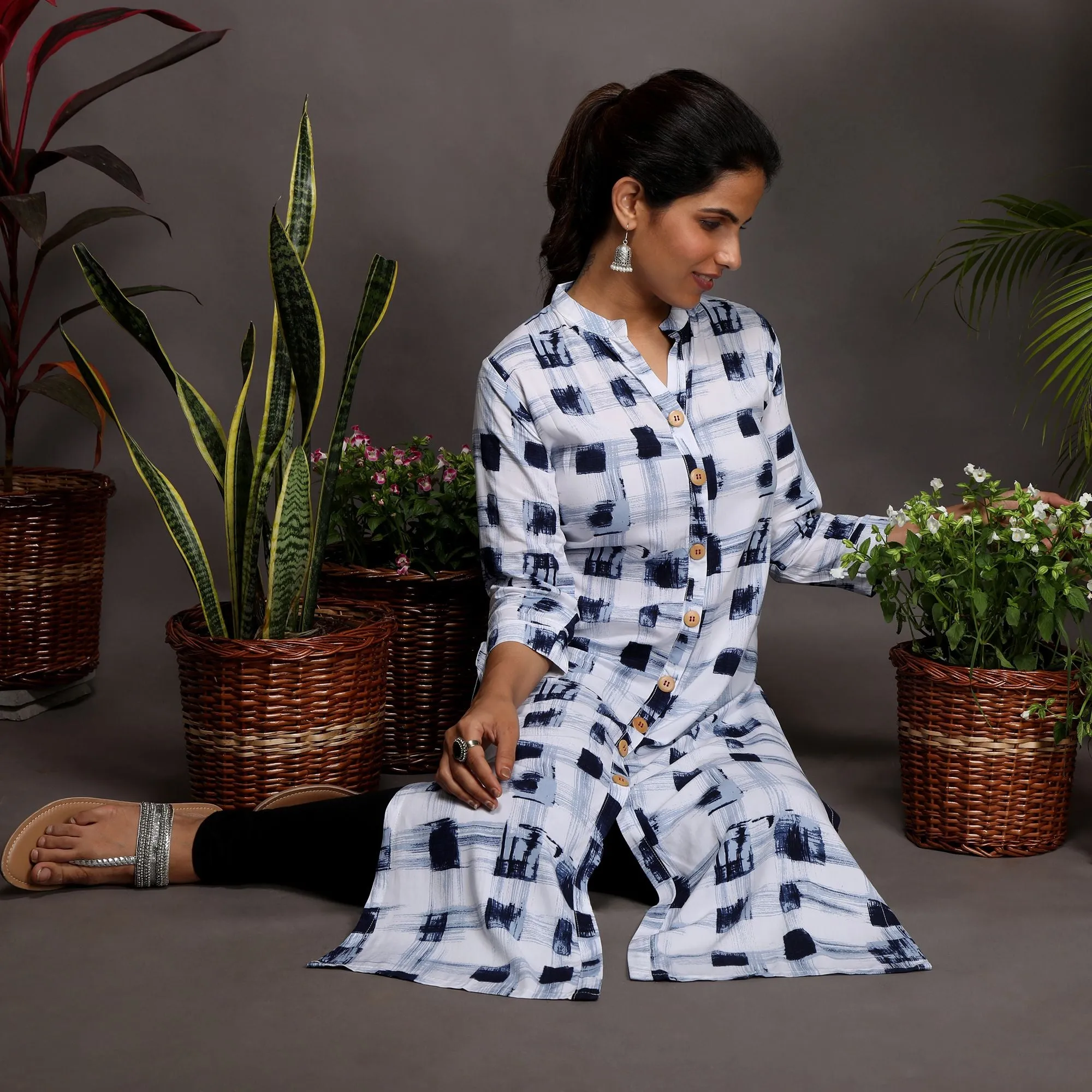 Indigo Effect - Straight Kurta with mask