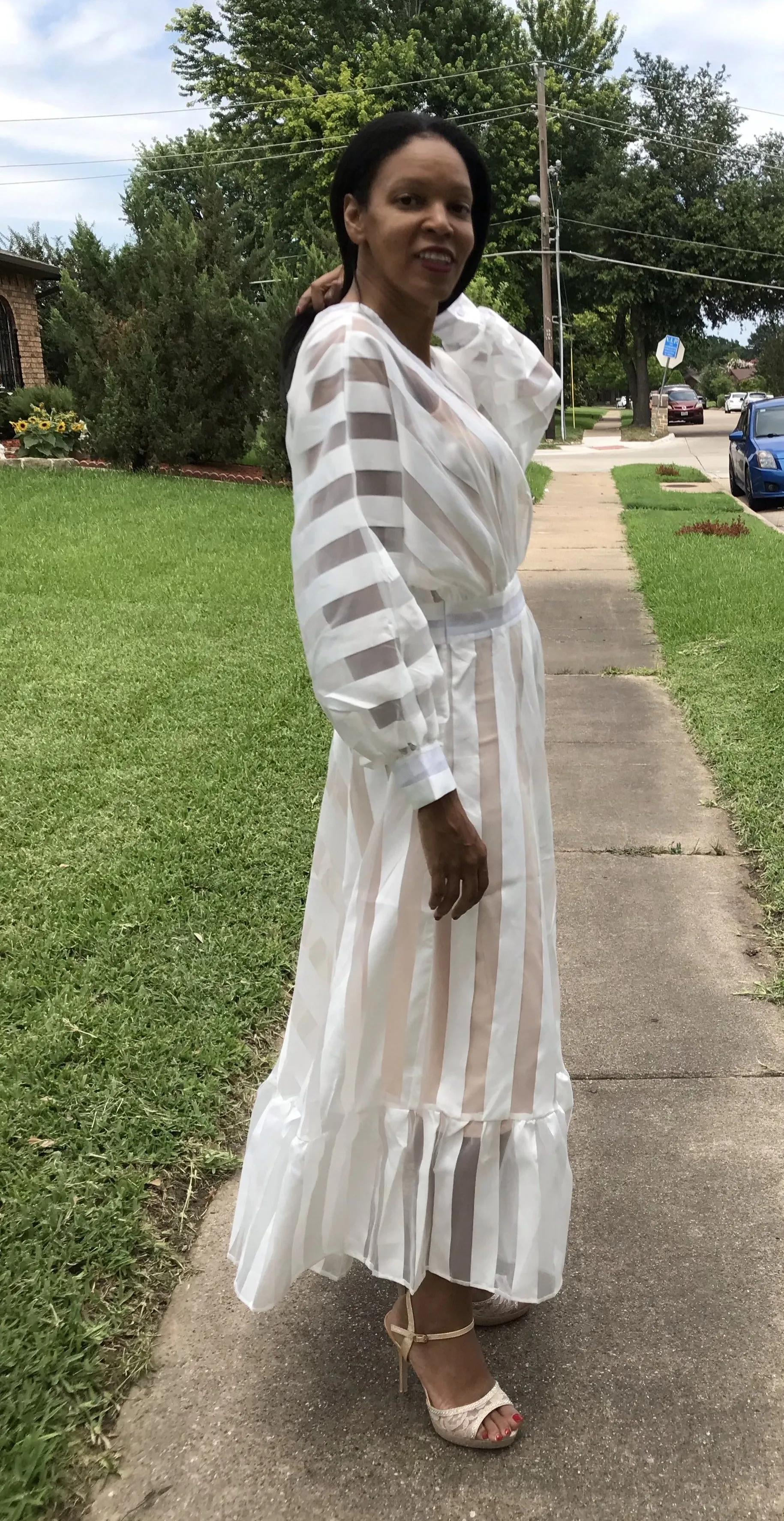 Lantern Sleeve Maxi Dress