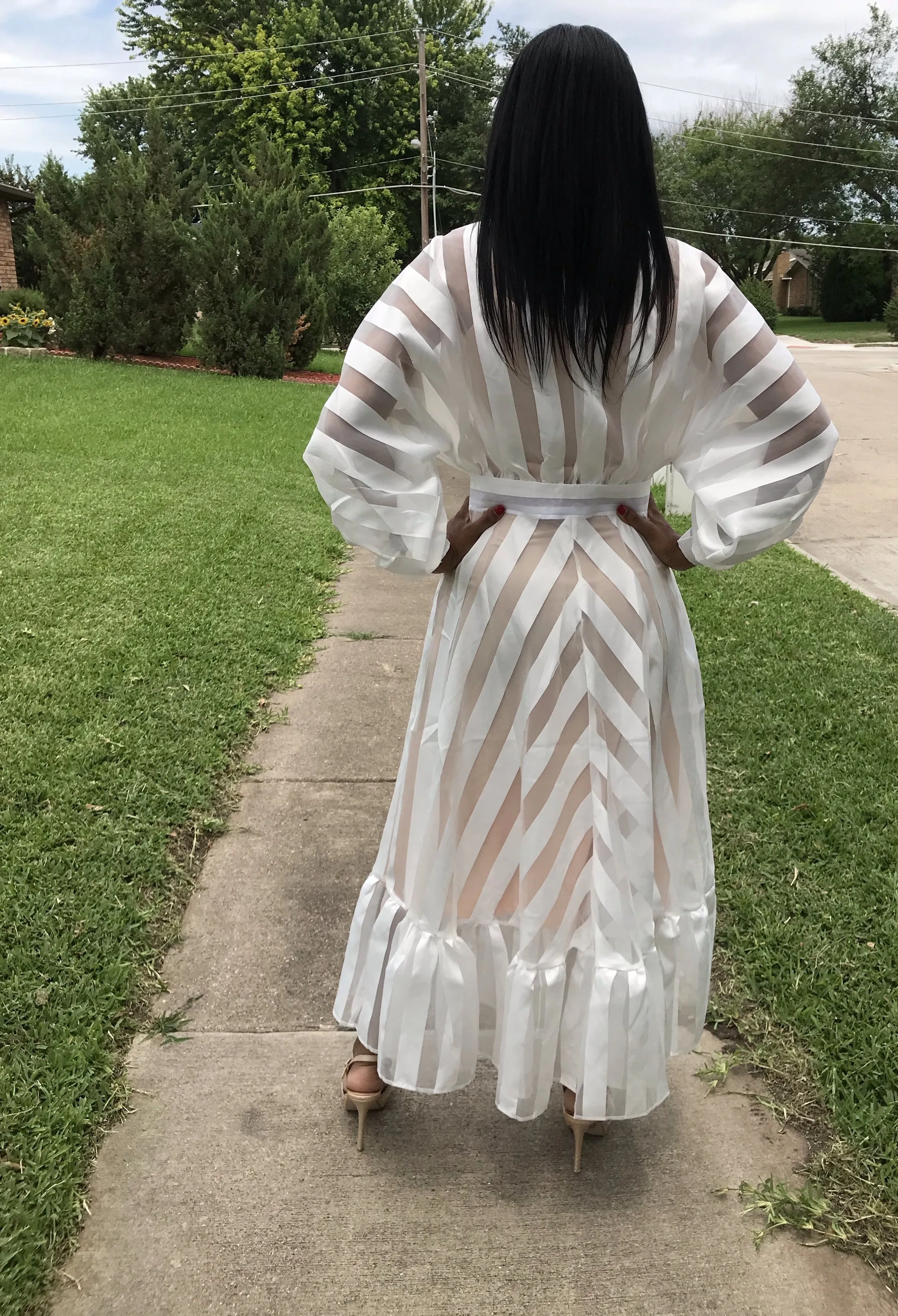Lantern Sleeve Maxi Dress