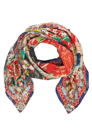 LARGE SQUARE SCARF GEISHA GIRL