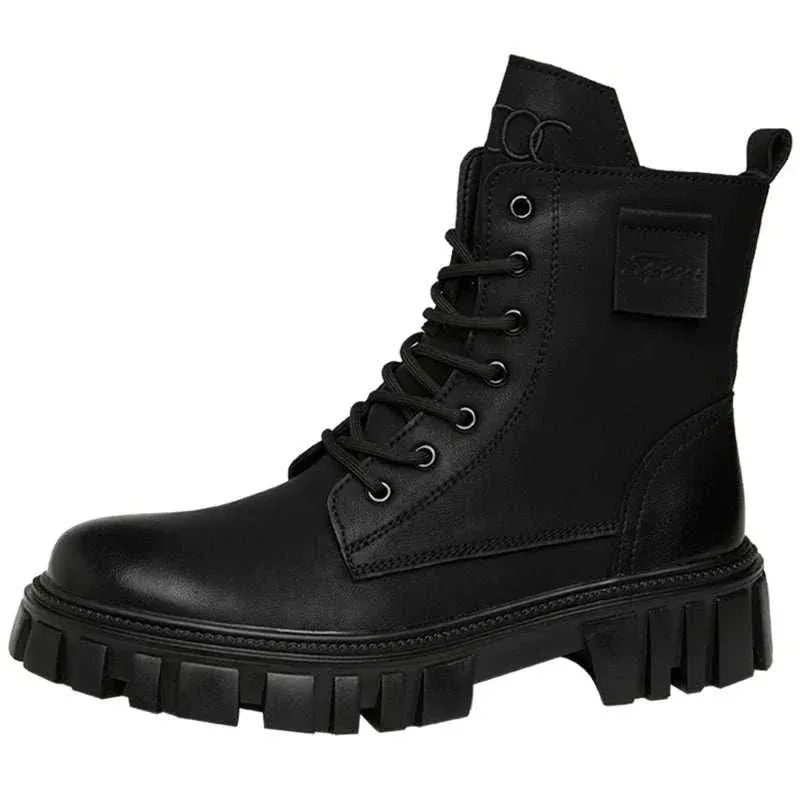 Platform winter boots